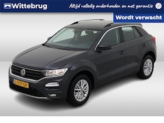 Volkswagen T-Roc - 1.0 TSI 110pk Style / Navigatie / Clima / Parkeersensoren / 16" LMV