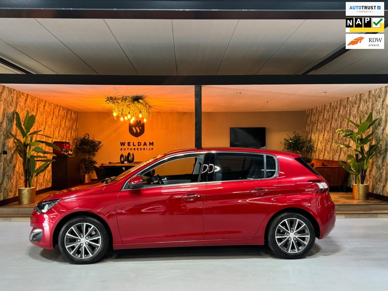 Peugeot 308 - 1.6 THP Première Trekhaak Pano Cruise Clima Navi Led Rijklaar - AutoWereld.nl