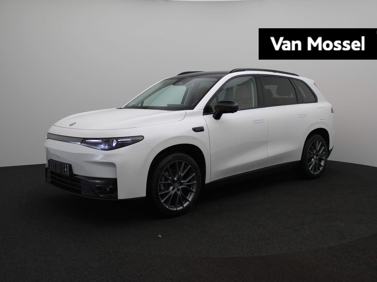 Leapmotor C10 - Design 69.9 kWh || SNEL RIJDEN || LEAPMOTOR 420 km WLTP | DEMO SALE - AutoWereld.nl