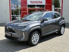 Toyota Yaris Cross - HYBRID 115 STOEL/STUURVERW HEAD-UP EL-ACHTERKLEP KEYLESS LED NAVI LM-VELGEN
