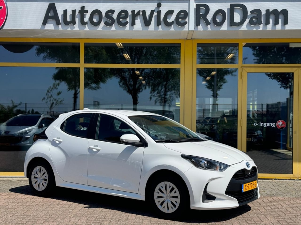 Toyota Yaris - 1.5 Hyb. Active - AutoWereld.nl