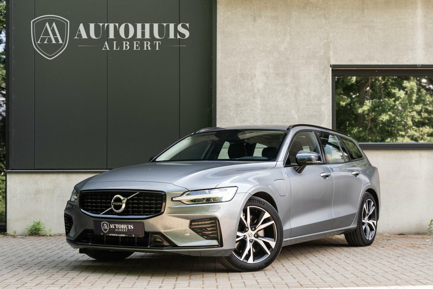 Volvo V60 - 2.0 T6 AWD Recharge R-Design ACC H&K Pano Memory - AutoWereld.nl