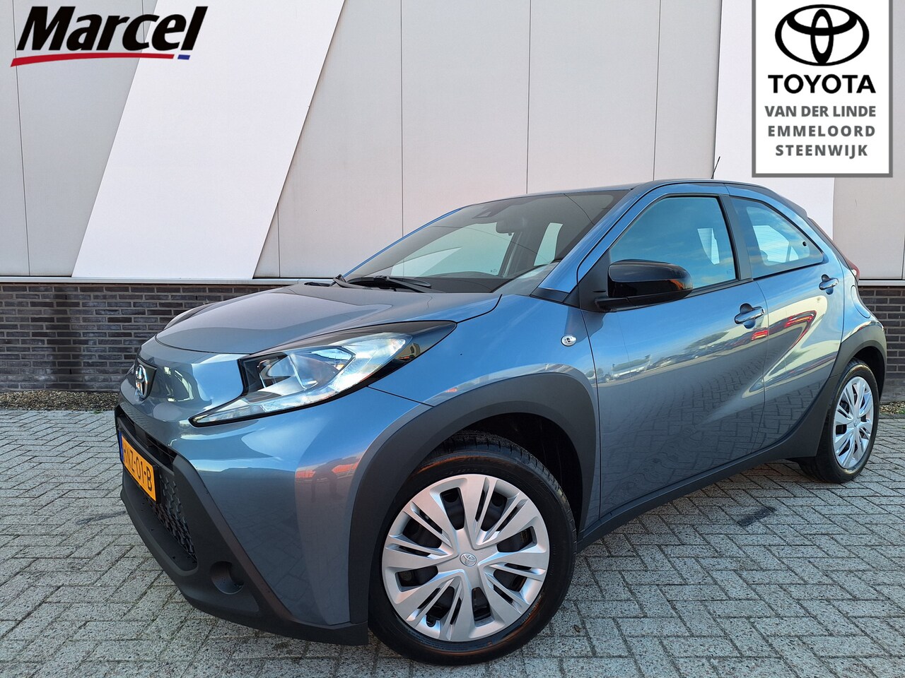 Toyota Aygo X - 1.0 VVT-i MT Play | Ad Cruise | Airco | Apple/Android auto | - AutoWereld.nl