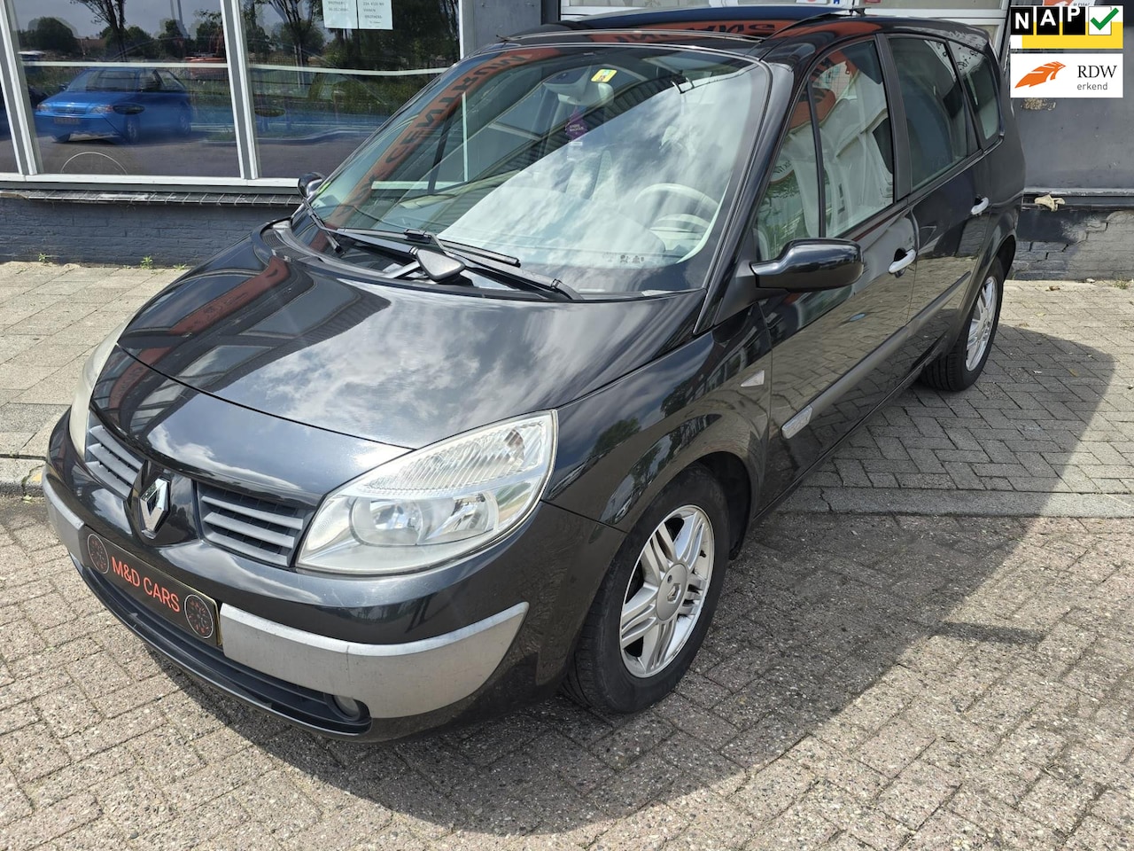 Renault Grand Scénic - 2.0-16V Tech Line 7p. AIRCO NAP PANO DAK - AutoWereld.nl