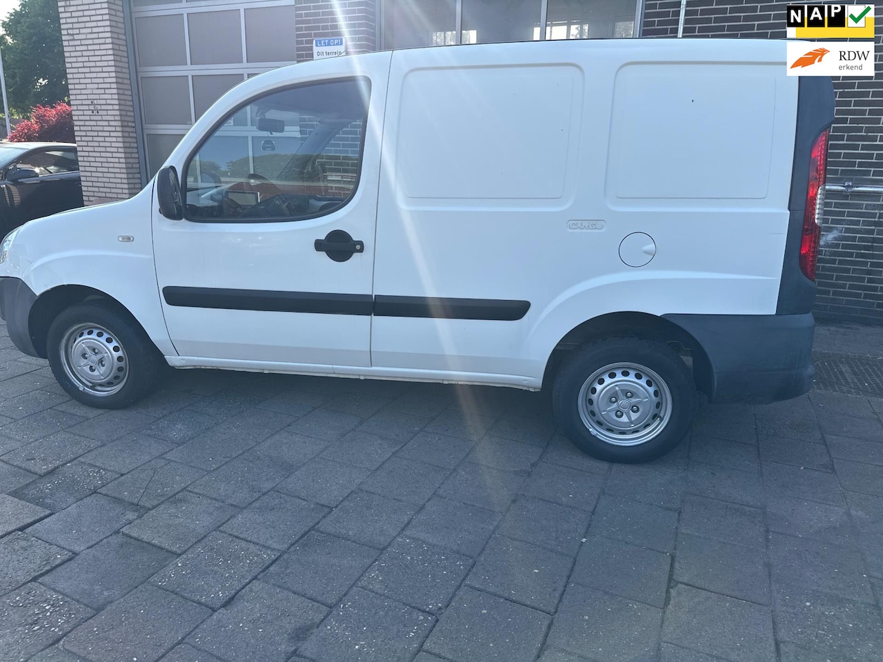 Fiat Doblò - 1.3 MultiJet Comfort - AutoWereld.nl
