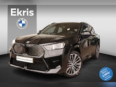 BMW iX2 - eDrive20 M Sportpakket Pro | Innovation Pack | Comfort Pack | Panoramadak