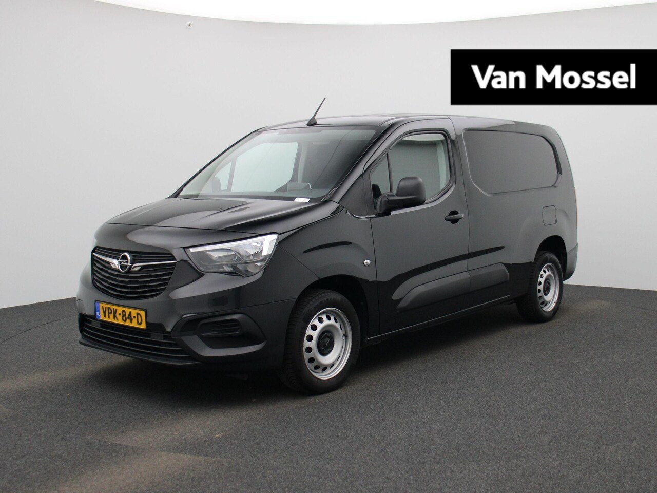 Opel Combo - 1.5D L2H1 Edition | Apple Carplay/Android Auto | Parkeersensoren | Houten Vloer | Betimmer - AutoWereld.nl