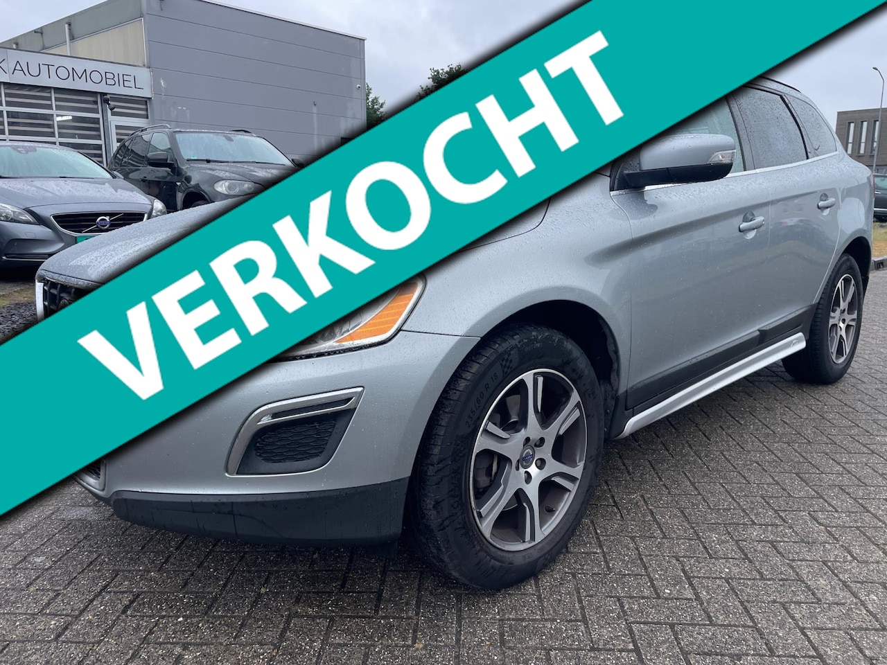 Volvo XC60 - 2.4 D5 AWD Momentum - AutoWereld.nl