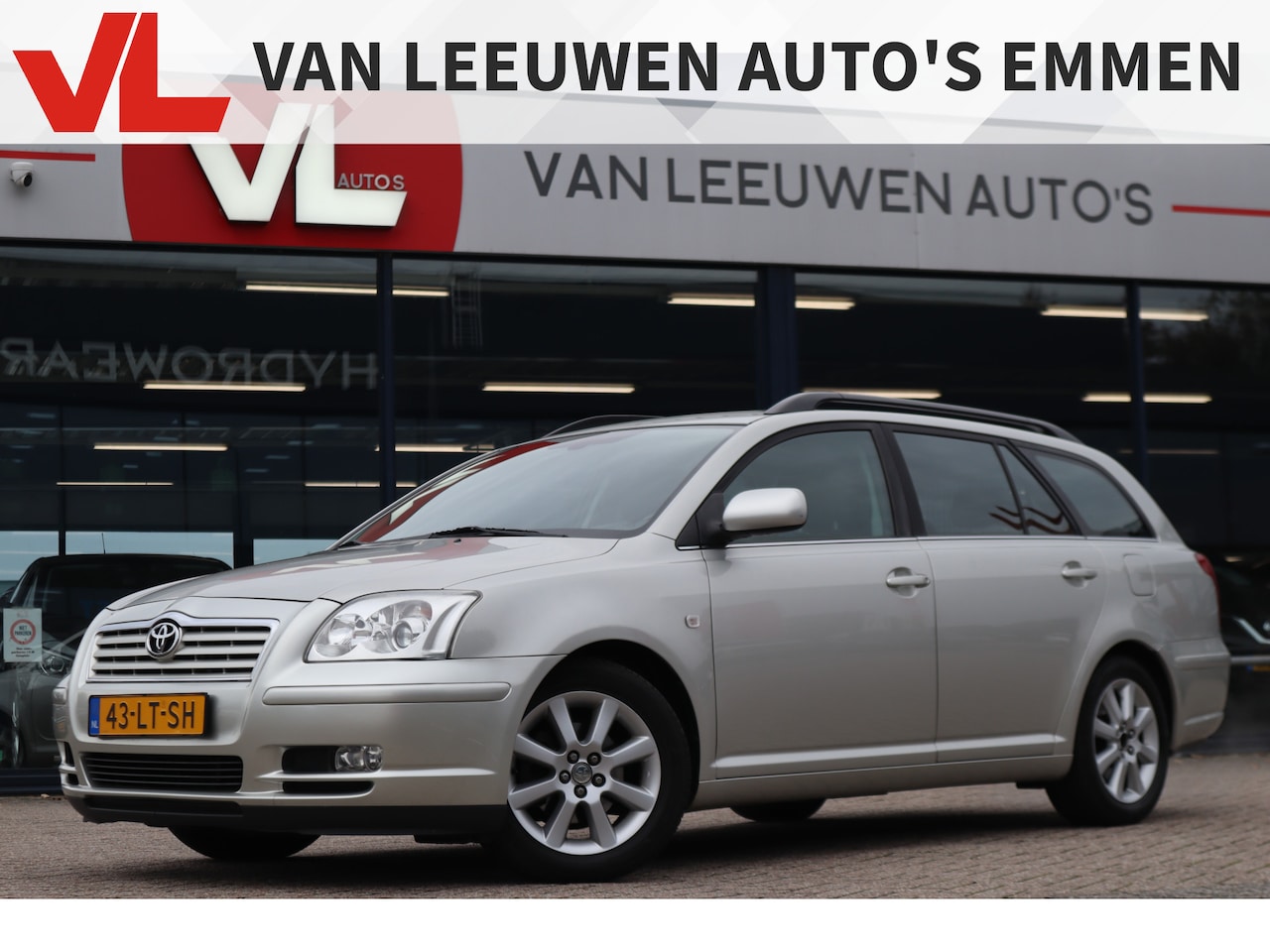 Toyota Avensis Wagon - 1.8 VVTi Linea Luna | Automaat | Trekhaak | APK 07-07-2025 - AutoWereld.nl