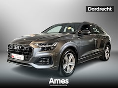 Audi Q8 - 55 340pk TFSI e quattro Pro Line Plus / Assistentiepakket Tour - City - Parking plus / Mat