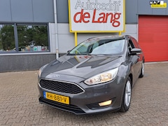 Ford Focus Wagon - 1.0 Lease Edition motor slechts 70.000km. nw. distributie + koppeling. zeer mooi