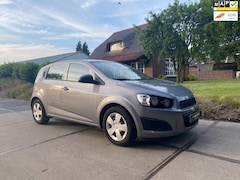 Chevrolet Aveo - 1.2 LS|TREKHAAK|BOEKJES|ONDERHOUDEN|NL-AUTO|NAP|ISOFIX|BLUETOOTH