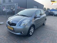 Toyota Yaris - 1.3 VVTi Luna MMT Nw Apk+Ondh