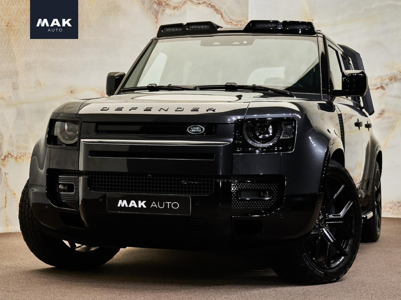 Land Rover Defender 110 - P400e X-Dynamic HSE, URBAN, pano, 22", Merdian, matrix-LED, 360 camera, luchtv., memory, H - AutoWereld.nl