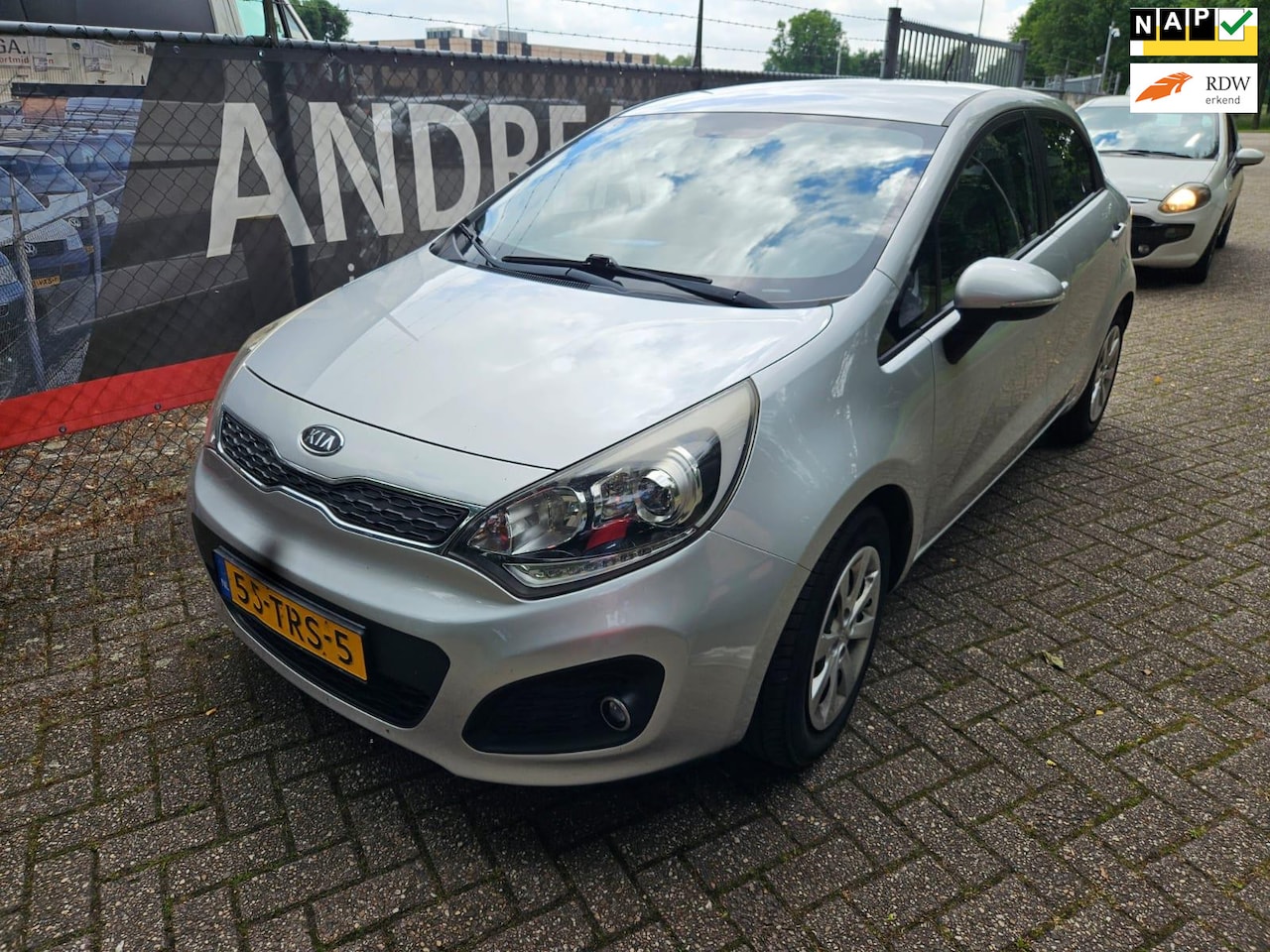 Kia Rio - 1.2 CVVT Plus Pack 5-deurs AIRCO - AutoWereld.nl