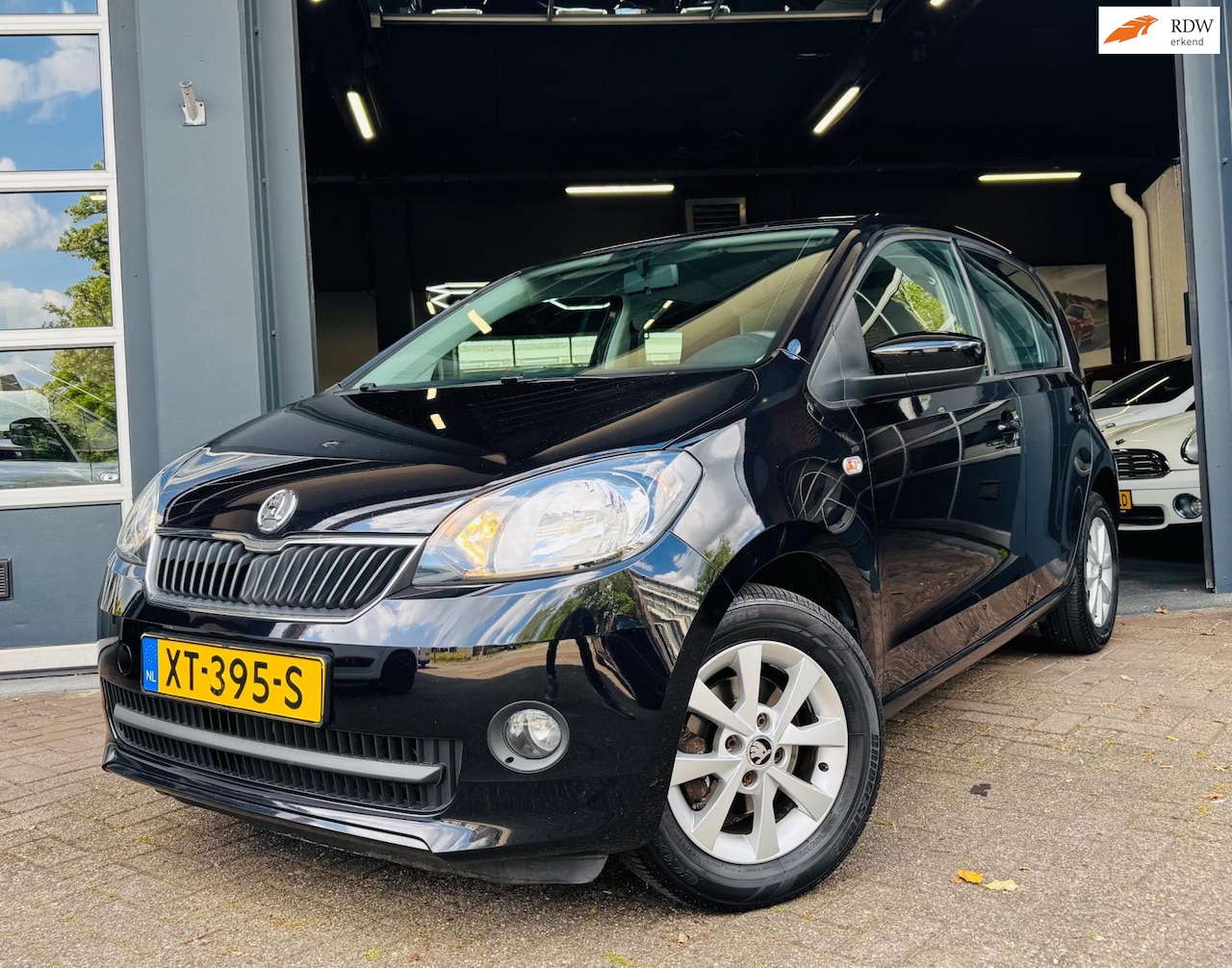 Skoda Citigo - 1.0 Greentech Elegance ST.VERW | AIRCO | 5DRS | FULL OPTION - AutoWereld.nl