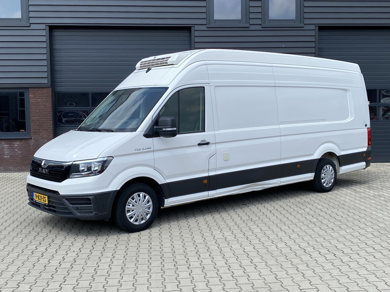 MAN TGE - 35 2.0 AUTOMAAT Lang Super Hoog L5H3 4x4 EURO 6, KOELWAGEN / VRIESWAGEN DUBBELCABINE THERM - AutoWereld.nl
