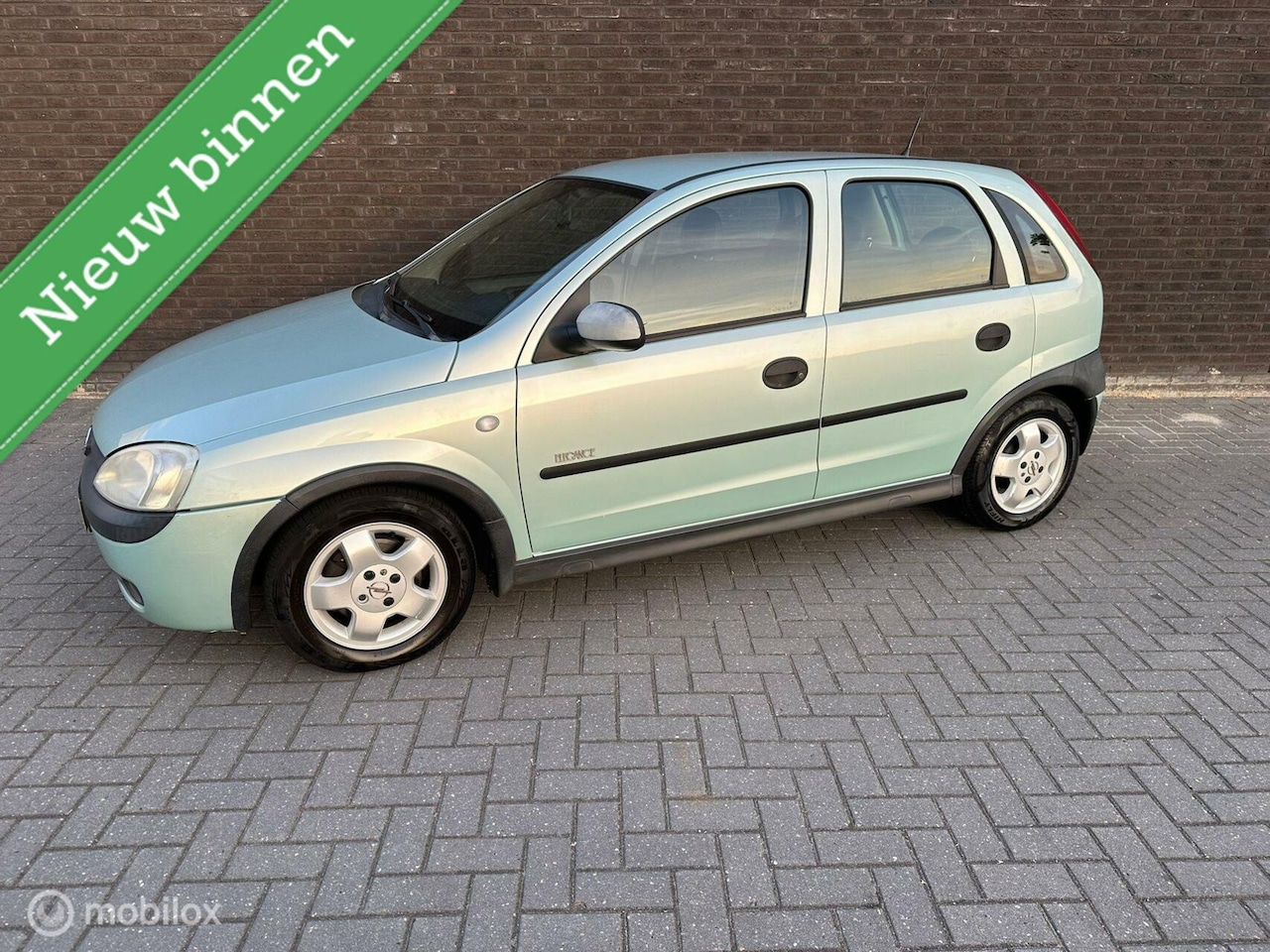 Opel Corsa - 1.4-16V Essentia|Airco| - AutoWereld.nl
