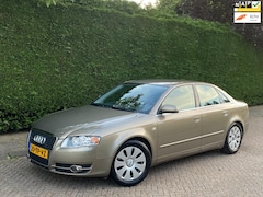Audi A4 Limousine - 2.0 TFSI quattro AUTOMAAT/RIJDT SUPER/LEER