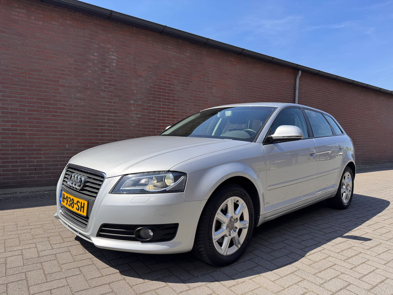 Audi A3 Sportback - 1.4 TFSI Attraction Pro Line ECC/CRUISE/PDC/TREKHAAK - AutoWereld.nl