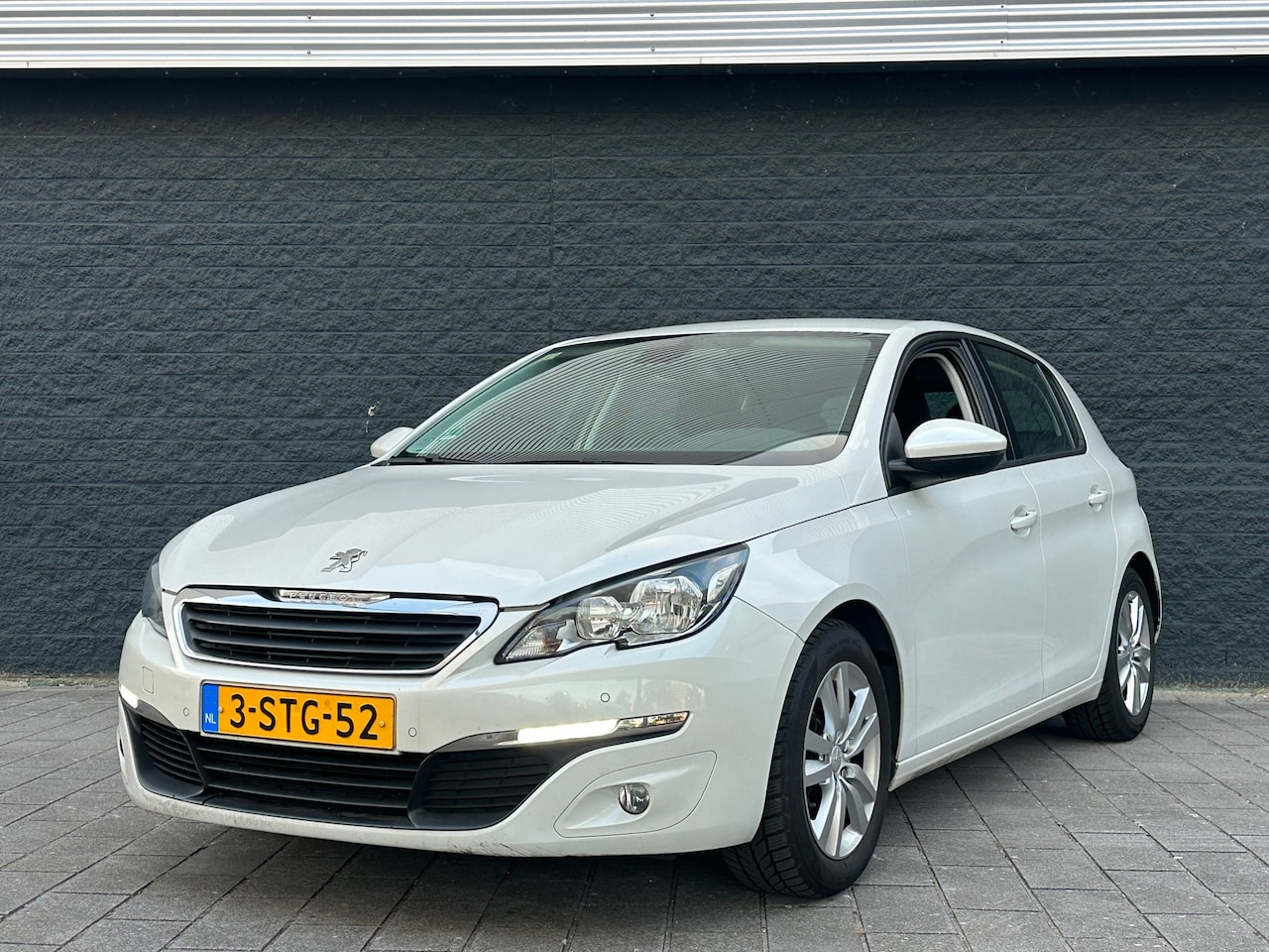 Peugeot 308 - 1.6 THP Active 1ste eigenaar dealer onderhouder - AutoWereld.nl