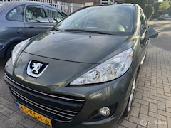 Peugeot 207 - 1.6 VTi Première