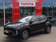 Toyota Yaris Cross - 1.5 HYBRID STYLE APPLE/ANDROID PANODAK EL-ACHTERKLEP KEYLESS NAVI STUUR/STOEL VERWARM. HEA