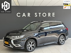 Mitsubishi Outlander - 2.4 PHEV Intense+ Schuidak|360cam|Trekhaak|Dealer Onderhouden