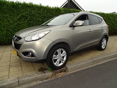Hyundai ix35 - 2.0I 4WD STYLE-Clima-Trkh-Cruise-Lmv-Blth-Usb/Aux