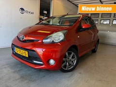 Toyota Aygo - 1.0 VVT-i Dynamic Orange AIRCO 5DRS NAP APK 5-2026