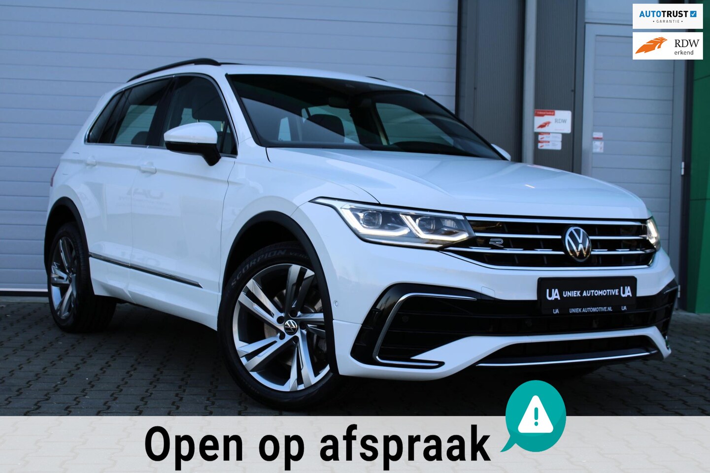 Volkswagen Tiguan - 1.4 TSI eHybrid 245PK | 3 x R-LINE | PANO | IQ LED MATRIX | CARPLAY | VIRTUAL | TREKHAAK | - AutoWereld.nl