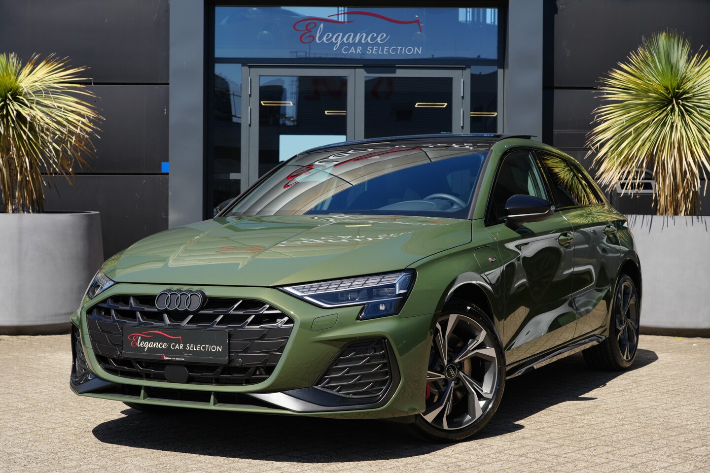 Audi A3 Sportback - 45 TFSI e S edition Competition 245pk Panoramadak/Stoelverwarming/Camera - AutoWereld.nl