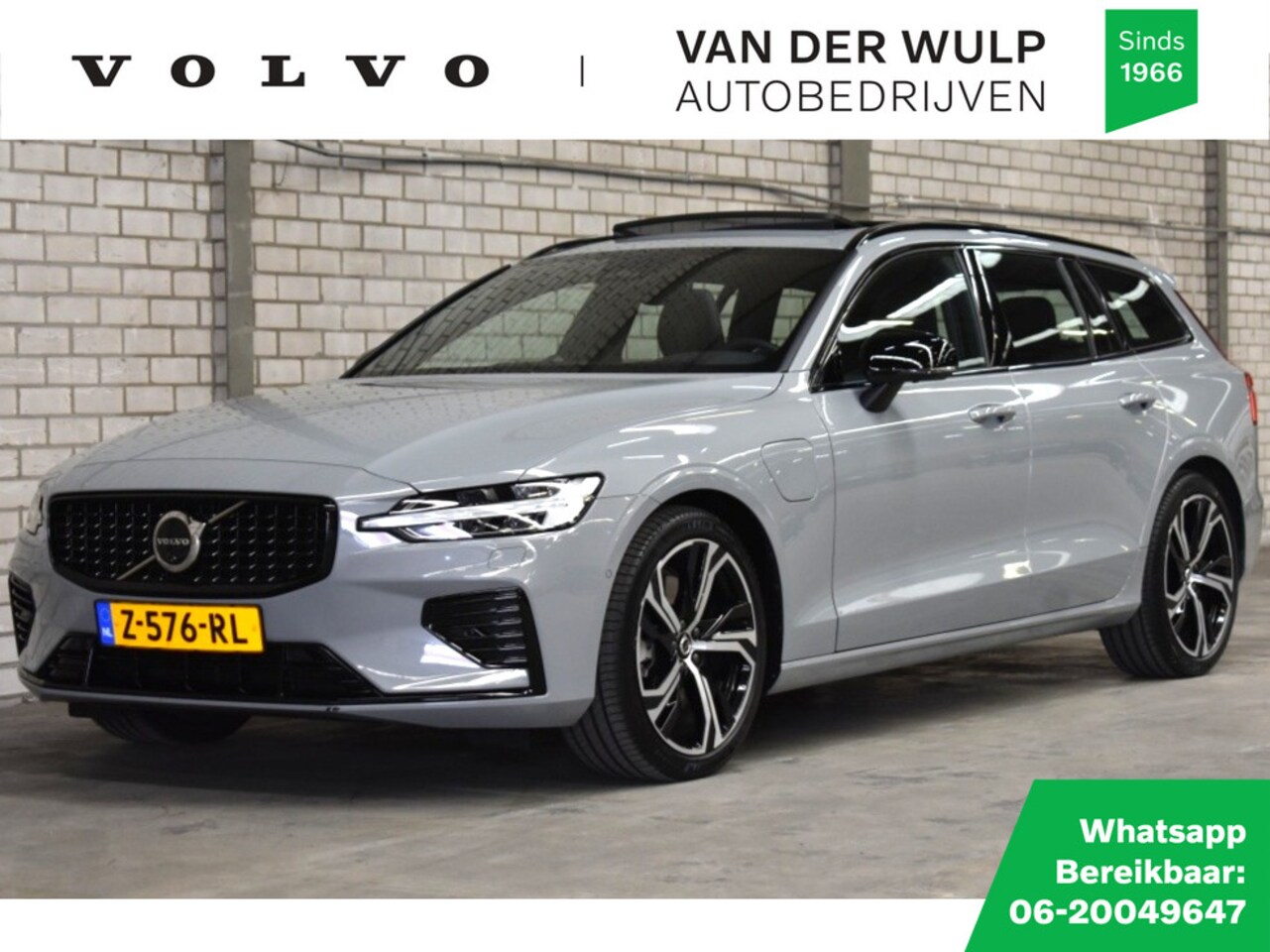 Volvo V60 - T8 455PK AWD Ultra Dark | Bowers & Wilkins | Trekhaak | Visual P - AutoWereld.nl