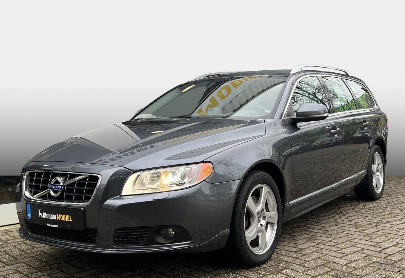 Volvo V70 - 2.0 T5 Summum Aut. |Leder|Memory|Trekhaak| - AutoWereld.nl