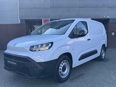 Toyota ProAce City - LONG Navigator 50 kWh NIEUW DIRECT LEVERBAAR BANK NAVI STUUR/STOELVERW CRUISE AIRCO APPLE/