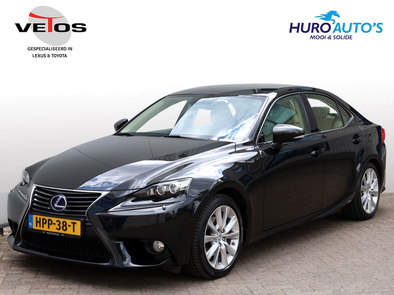 Lexus IS - 300h Luxury Line | Mark Levinson | Stoelventilatie | Full LED - AutoWereld.nl