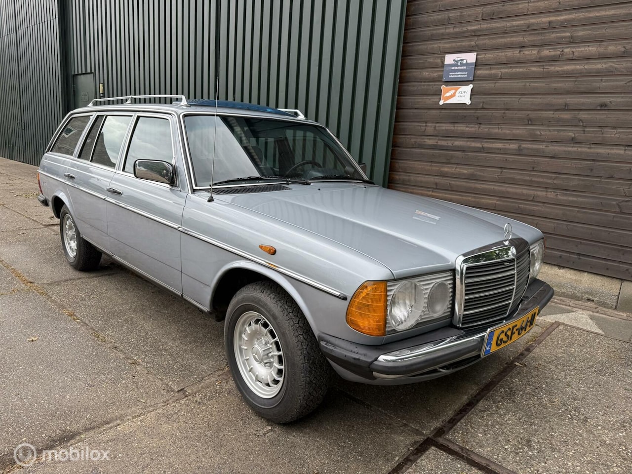 Mercedes-Benz 280 - 200-280 Combi 230 TE - AutoWereld.nl