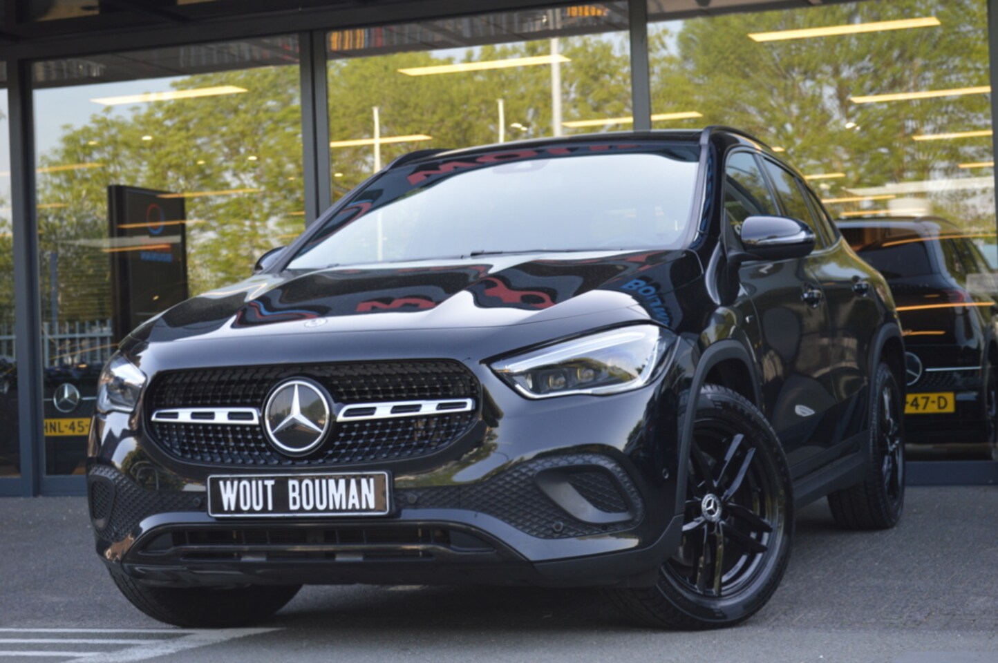 Mercedes-Benz GLA-Klasse - 250 e Led Panorama Widescreen Sfeer Camera Afn.trekh Pdc - AutoWereld.nl