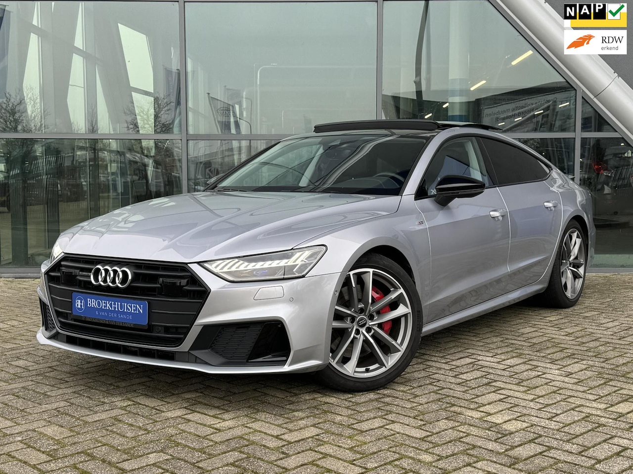 Audi A7 Sportback - 55 TFSI e Plug In Hybrid quattro Competition S-line 367pk Panoramadak / Camera - AutoWereld.nl