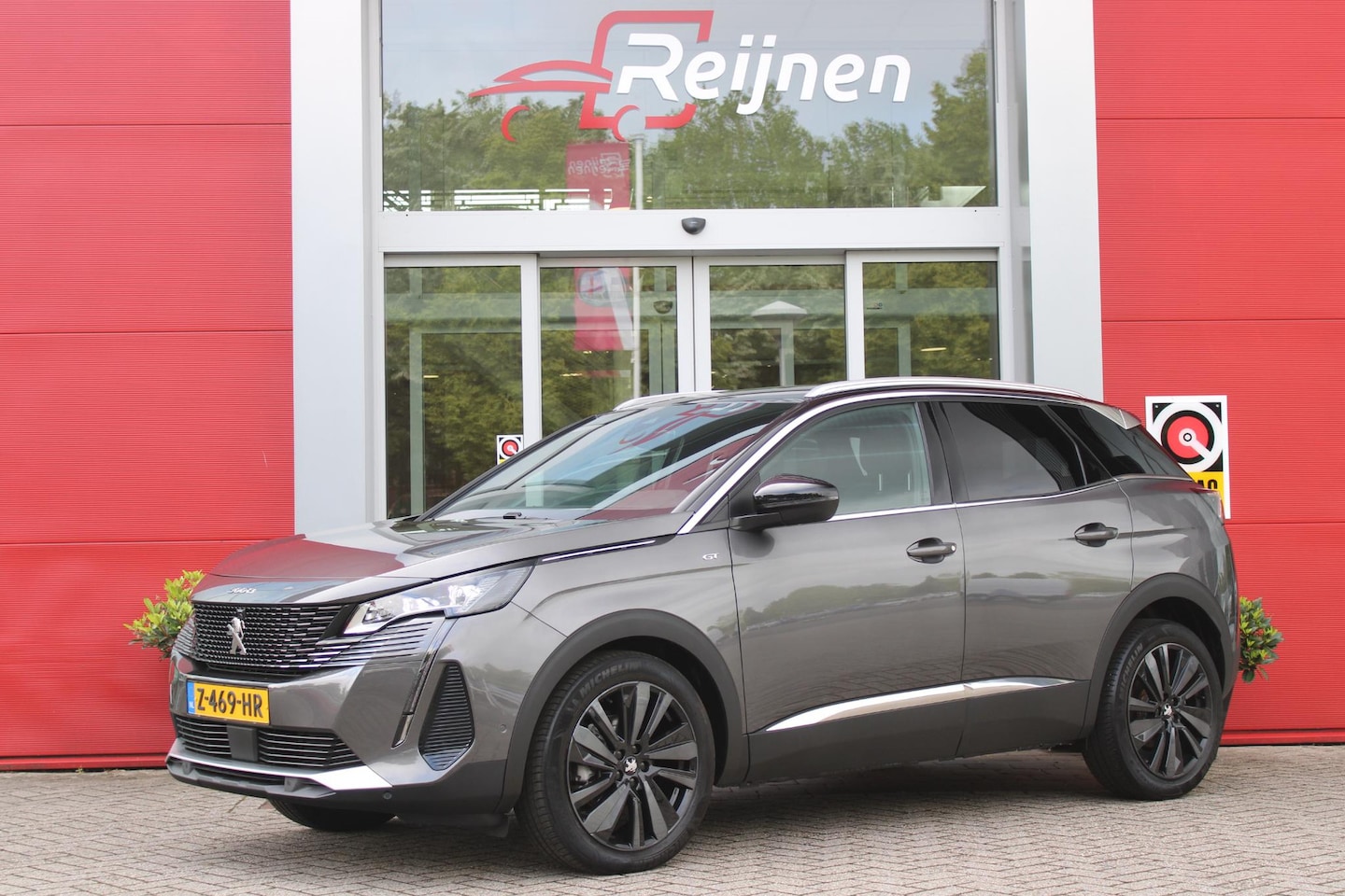 Peugeot 3008 - 1.2 Hybrid 136 GT | 360° CAMERA | NAVIGATIE | ADAPTIVE CRUISE CONTROL | APPLE CARPLAY/ANDR - AutoWereld.nl