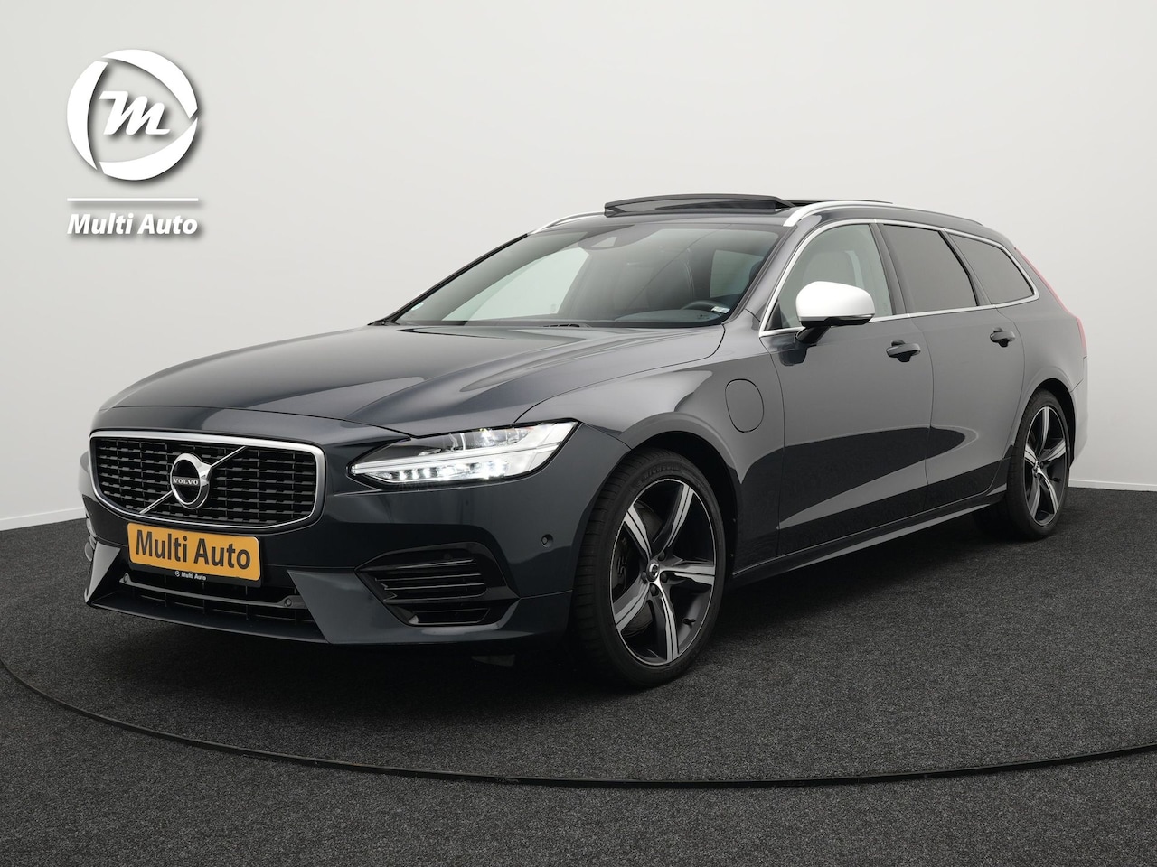 Volvo V90 - T8 AWD R-Design Plug In Hybrid 394pk PHEV | Panodak | Adaptive Cruise | Harman Kardon | Al - AutoWereld.nl