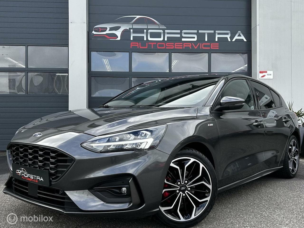 Ford Focus - 1.0 EcoBoost ST Line Navi 18inch Led Winterpack NAP Dik! - AutoWereld.nl
