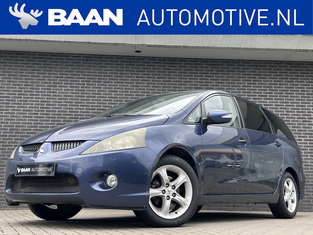 Mitsubishi Grandis - 2.4-16V Intense | 7-persoons - AutoWereld.nl