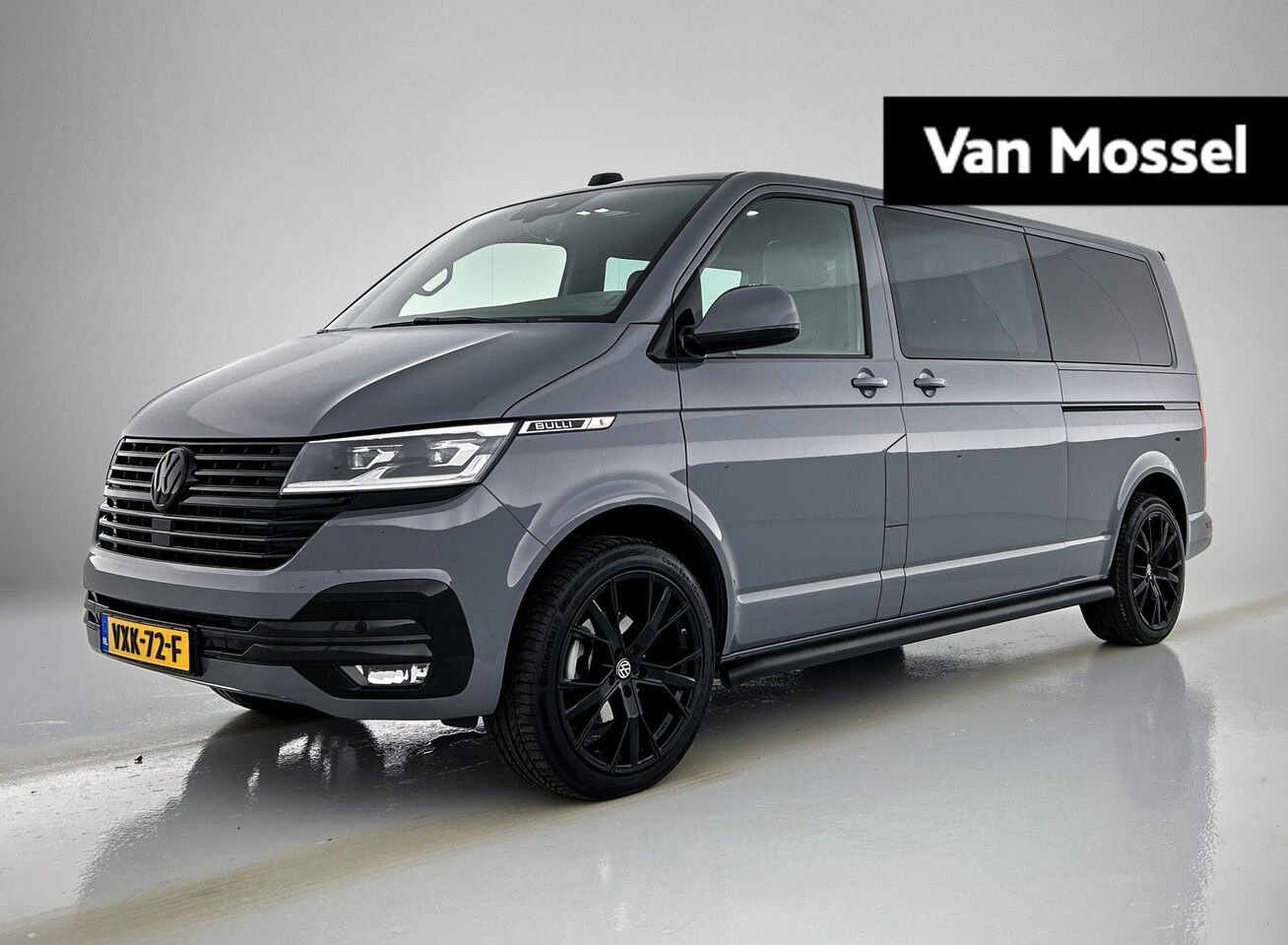 Volkswagen Transporter - 2.0 TDI L2H1 DC | Automaat | Dubbele cabine | Adaptive cruise control | Trekhaak | Navigat - AutoWereld.nl