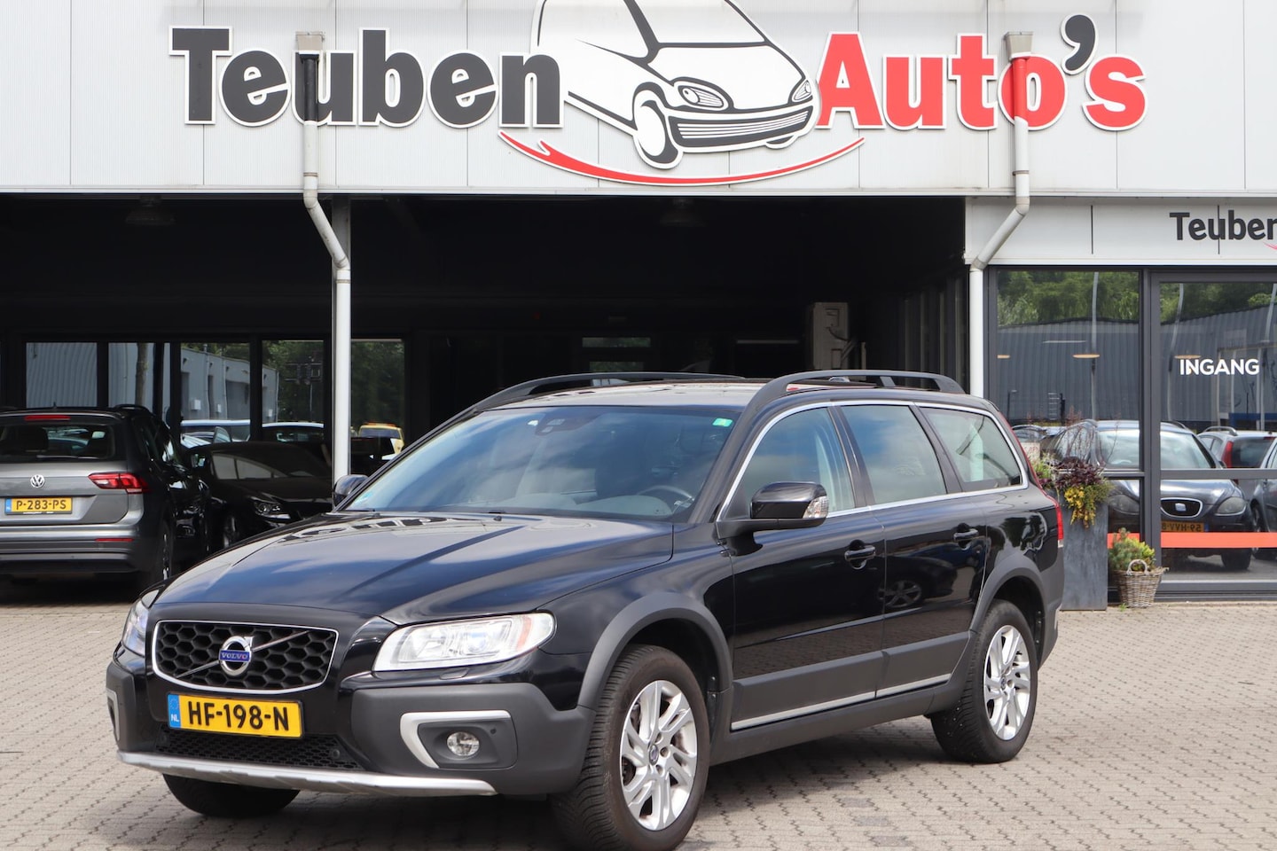 Volvo XC70 - 2.0 D4 FWD Summum Navigatie, Lederen interieur, Cruise control, Climate control, voorstoel - AutoWereld.nl