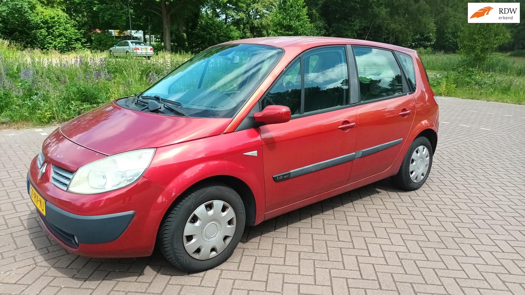 Renault Scénic - 1.6 16v Clima / Nieuwe apk! - AutoWereld.nl