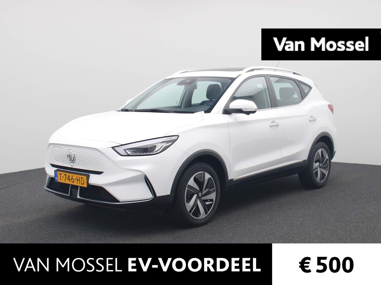 MG ZS - EV Standard Range Luxury 50 kWh | Leder | Panoramadak | Led Koplampen | Navi | 360 Camera - AutoWereld.nl