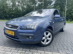 Ford Focus - 1.6-16V First Edition, Automaat, Nette auto…