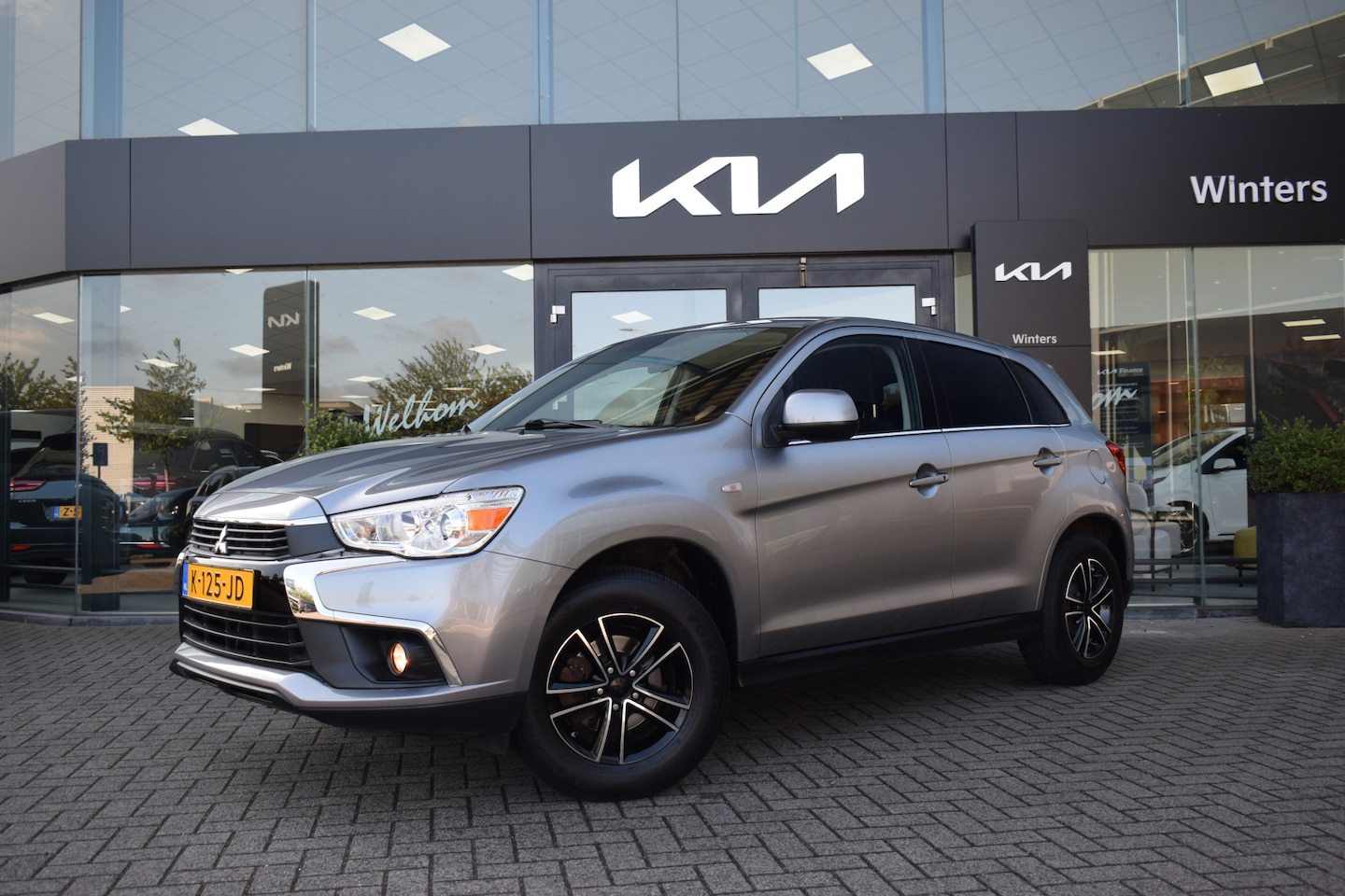 Mitsubishi ASX - 1.6i-16V ISG Intense+ | Cruise Control | Navigatie | Camera | Trekhaak | 16"LMV - AutoWereld.nl