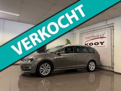 Volkswagen Golf Variant - 1.0 TSI Connected Series * Navigatie / Parkeersensoren / Camera / NL Auto